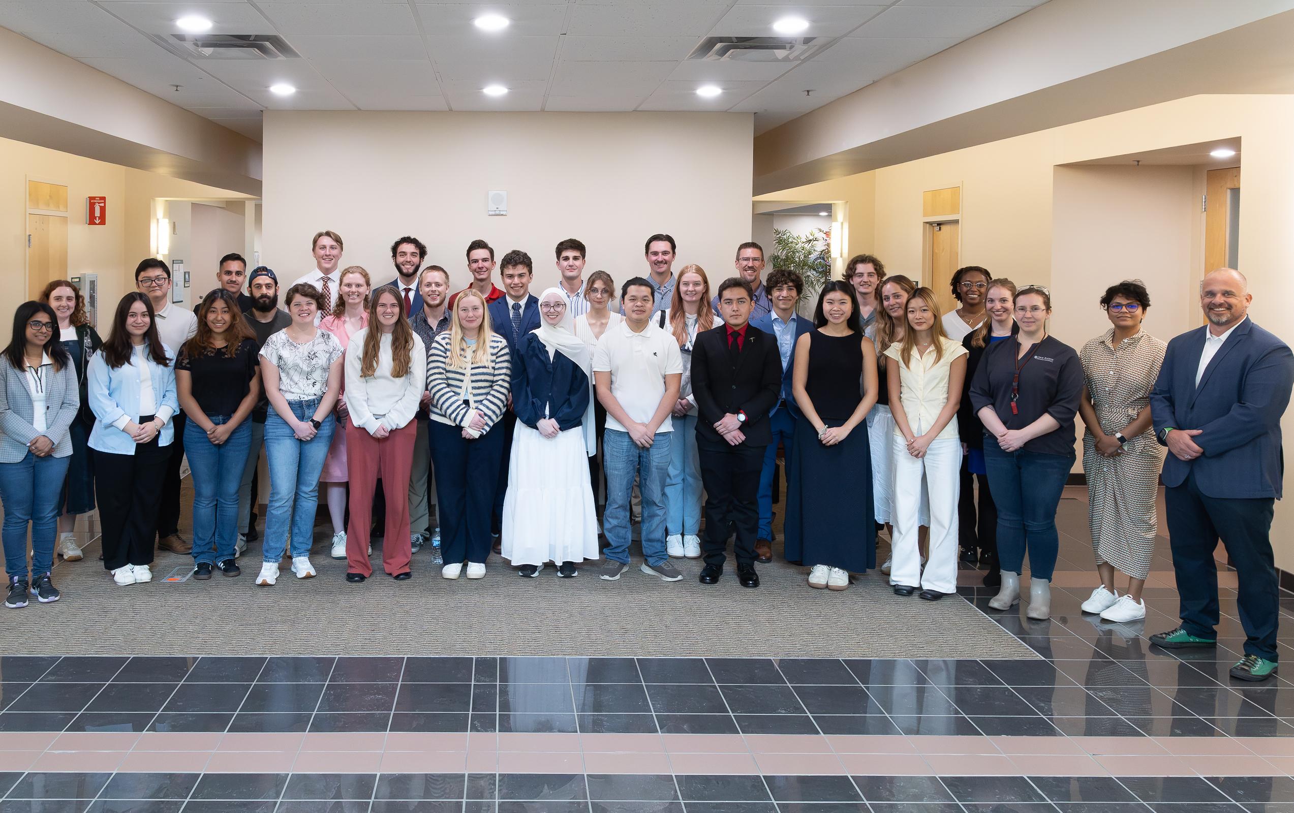 Participants of the HIPPO Conference with Christopher Landers, Director of the Office of Isotope R&D and Production, and Ethan Balkin, Program Manager for Radioisotope R&D and Acting Program Manager for Accelerator Isotope Facilities