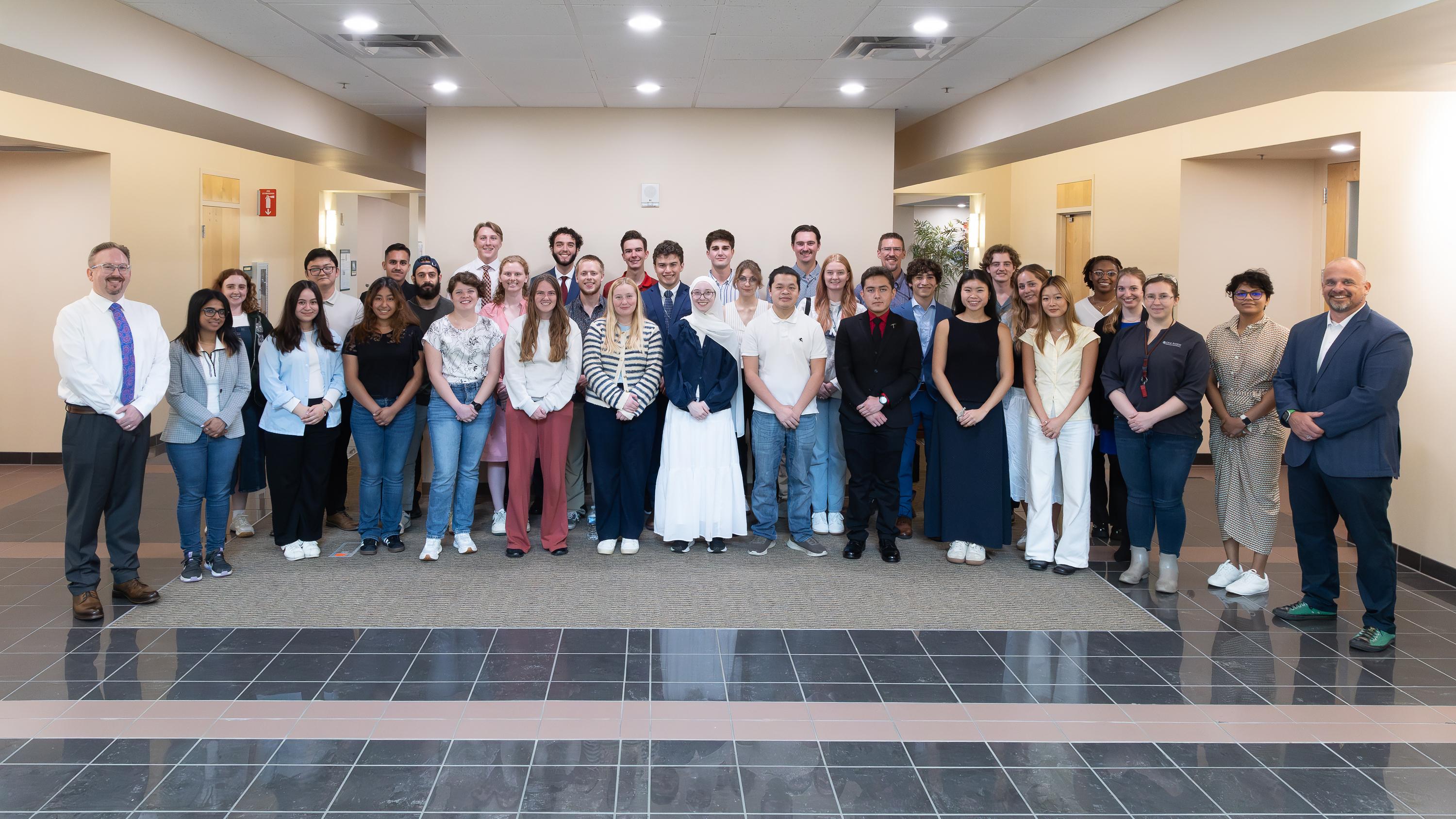 Participants of the HIPPO Conference with Christopher Landers, Director of the Office of Isotope R&D and Production, and Ethan Balkin, Program Manager for Radioisotope R&D and Acting Program Manager for Accelerator Isotope Facilities